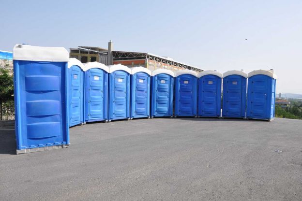 plastic-toilets-manufacturers